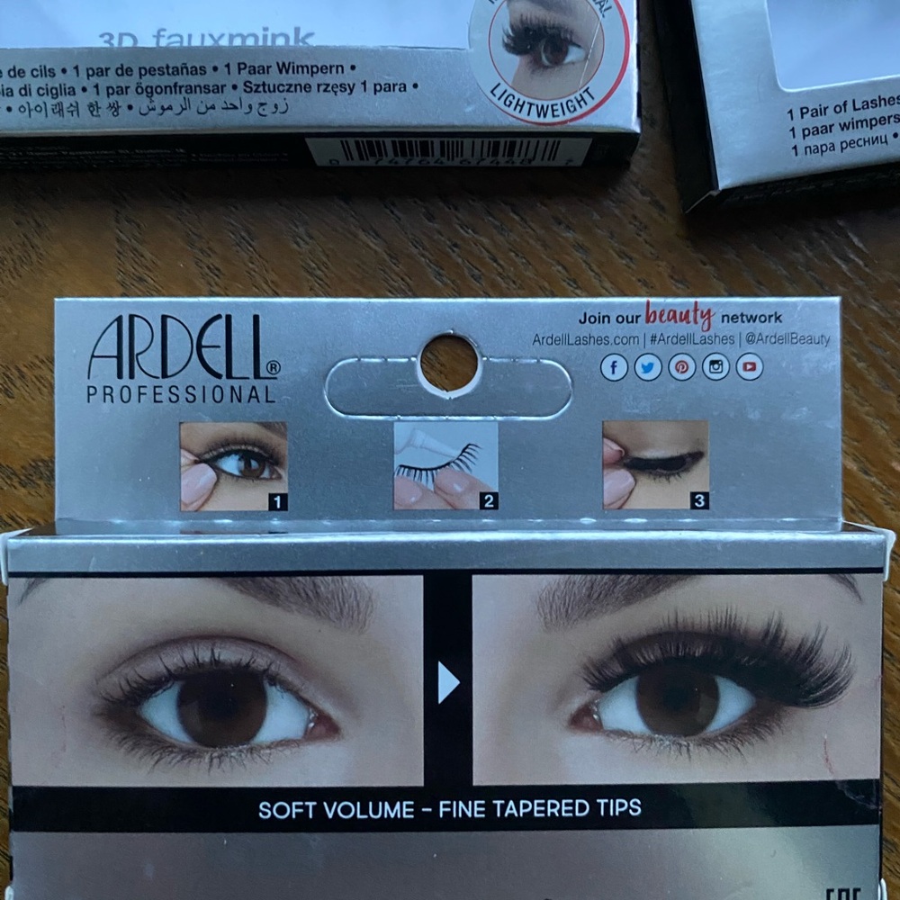 Ardell Professional Soft Volume Lashes - Picture 2 of 2